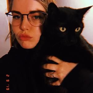 Meet your Posher, Emma